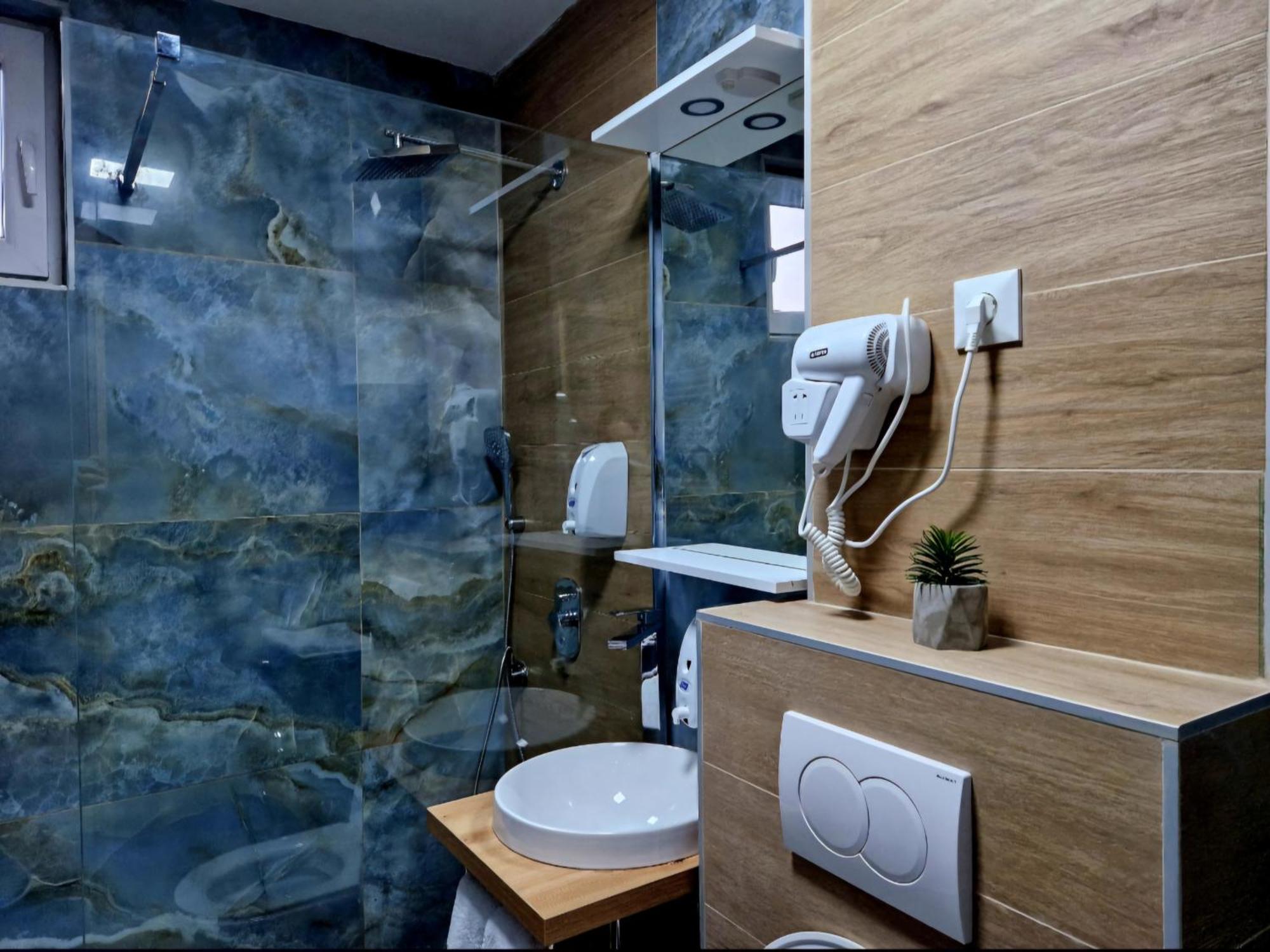 Infinity Apartment & Free Wifi & Free Parking Sarajevo Exterior photo